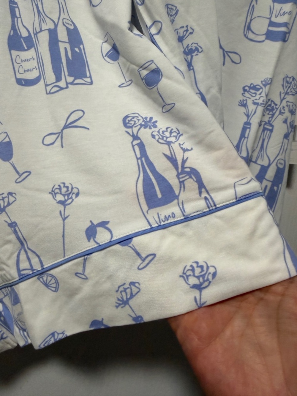 PJ Salvage White and Light Blue Wine Bottle Print PJ Set. Shorts/tank NWT S - Picture 4 of 8